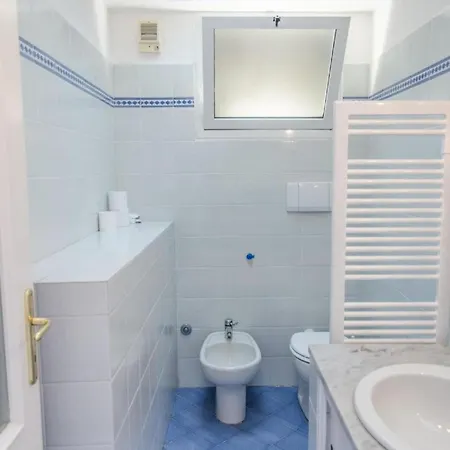 Ferienwohnung Mit Terrasse Direkt Am Meer Apartamento Cipressa